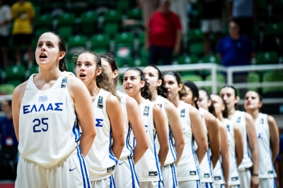 Το πάλεψε η Εθνική Κορασίδων