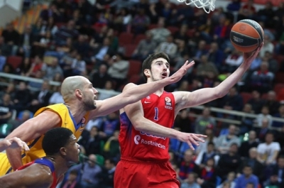 Ακόμα… βάζουν στη Μόσχα, νέο double-double από τον Μπουρούση