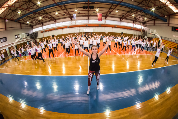 Γέμισε αθλήτριες του cheerleading ο Αστερόκοσμος στην ΔΕΘ