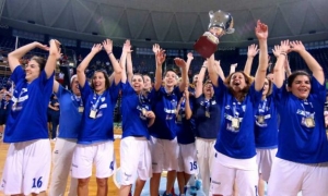 &Eta; &Epsilon;&theta;&nu;&iota;&kappa;ή &Kappa;&omega;&phi;ώ&nu; &Gamma;&upsilon;&nu;&alpha;&iota;&kappa;ώ&nu; &kappa;&omicron;&rho;&upsilon;&phi;&alpha;ί&alpha; &omicron;&mu;ά&delta;&alpha; &gamma;&iota;&alpha; &tau;&omicron; 2019