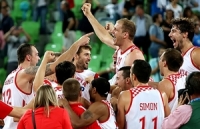 &Eta; &pi;&rho;&omicron;ϊ&sigma;&tau;&omicron;&rho;ί&alpha; &mu;&epsilon; &tau;&eta;&nu; &Kappa;&rho;&omicron;&alpha;&tau;ί&alpha; (vid)