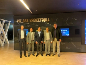 Στην έδρα της FIBA ο Βαγγέλης Λιόλιος