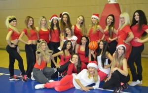 Οι ευχές των Red Drops για τις γιορτές! (Μέρος 1ο)