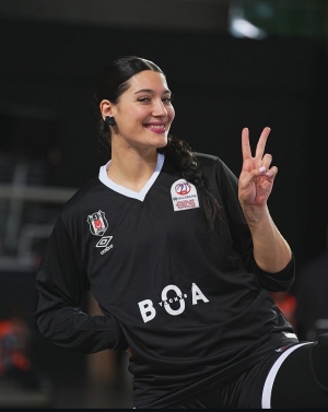 Double double και εξαιρετική πρεμιέρα για Φασούλα