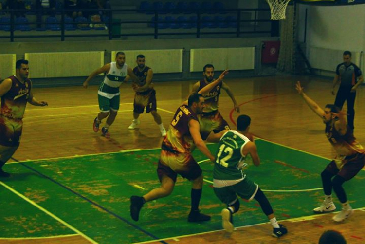 Η Πεύκη νικήτρια στη μάχη της κορυφής, συνεχίζει μόνη αήττητη