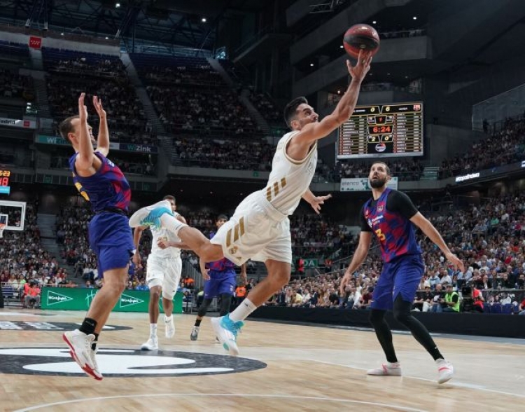 Με σούπερ Καμπάτσο η Ρεάλ κατέκτησε το Copa del Rey