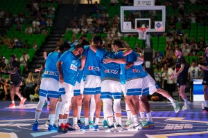 &Kappa;&alpha;&iota; &tau;ώ&rho;&alpha; &tau;&omicron; &Epsilon;&upsilon;&rho;&omega;&mu;&pi;ά&sigma;&kappa;&epsilon;&tau;